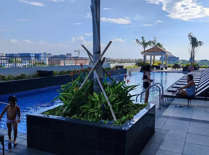 Schoenes Mit Pool-nutzung * 马尼拉